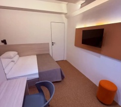 Апартаменты с 3 комнатами в Квартал