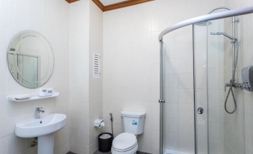 Двухместный номер Deluxe двуспальная кровать в Erawan Hotel