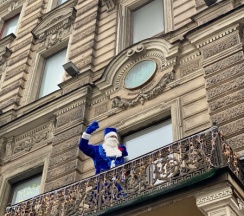 Двухкомнатный номер с балконом на Невский проспект в Premiere