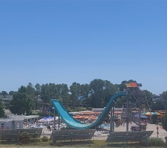 Люкс с 2-мя спальнями в Розмарин