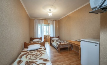 Трёхместный номер Standard с видом на горы в Горное настроение