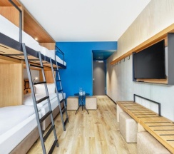 Четырёхместный номер Standard в H2 Hotel Leipzig