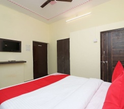 Двухместный номер Standard двуспальная кровать в OYO 17171 Sandhya Guest House