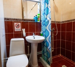 15 Одноместный номер(стандарт ),с двухспальной кроватью. в Аппартамент