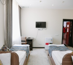 Четырёхместный номер Superior в Apple Hostel