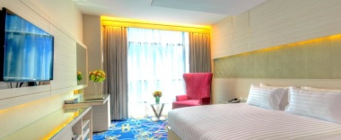 Номер Standard в One One Bangkok Hotel