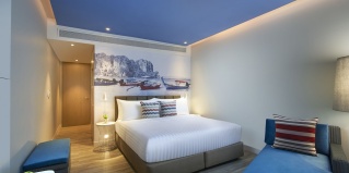 Карон: Отель Ozo Phuket