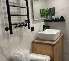 Needles Friends в Needles