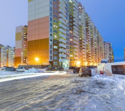 Квартира в Апартаменты на Глухарская ул. дом 27, корп.1