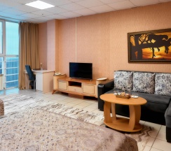 Номер полулюкс улучшенный с 2 двуспальными кроватями в Пантера