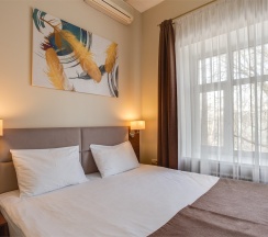 Улучшенный трёхместный в Forton hotel