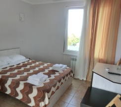 Четырёхместный номер Standard в Анжелика-альбатрос