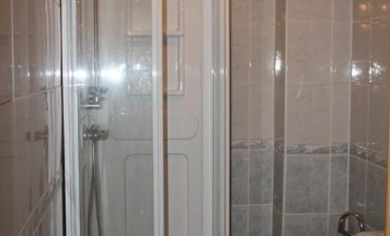 Комната улучшенная с 1 двуспальной кроватью в Персона