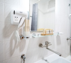 Двухместный номер Comfort с видом на море 2 отдельные кровати в Акваград