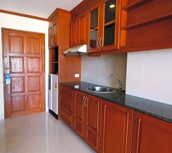 Двухместный номер Standard с видом на город двуспальная кровать в Phu View Talay Resort