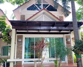Двухместный семейный номер Standard двуспальная кровать в Nirundorn Resort