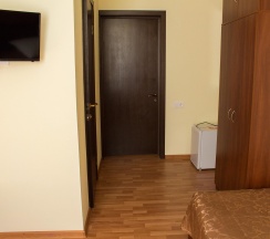 Номер стандарт с 2 односпальными кроватями в Спи сладко