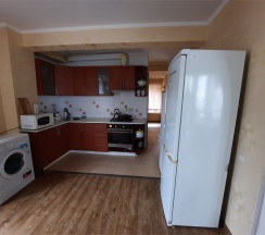 Коттедж 5тикомнатный в Lifar