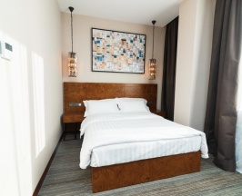 Двухместный номер Standard двуспальная кровать в East Astana Hotel