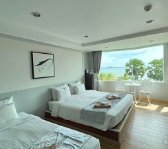 Номер Standard с видом на море в The Beach Front Resort Pattaya  - SHA Plus