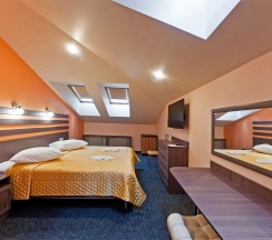 Полулюкс №8 в Виктория