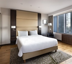 Стандартный номер Делюкс с двуспальной кроватью не видовой в Krasnodar Marriott Hotel