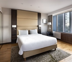Стандартный номер Делюкс с двуспальной кроватью не видовой в Krasnodar Marriott Hotel