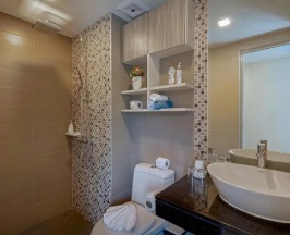 Двухместный номер Deluxe с видом на горы двуспальная кровать в Отель Splendid Sea View Resort