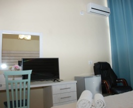Трёхместный номер Standard с балконом в Hotel Saranda