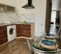 Апартаменты с 2 лоджиями на 11 этаже в Призма