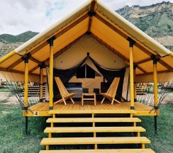 3-местное бунгало стандарт в Горный Ветер by Reston