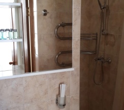 Двухместный номер Comfort с балконом двуспальная кровать в Маретель