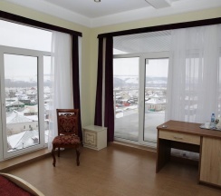 Номер стандарт с 1 двуспальной кроватью с балконом в Barocco Lv Hotel