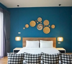 Двухместный номер Deluxe с видом на бассейн двуспальная кровать в Signature Phuket Resort