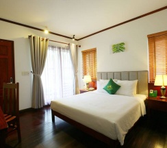 Двухместный номер Deluxe с красивым видом из окна двуспальная кровать в Santa Garden Resort