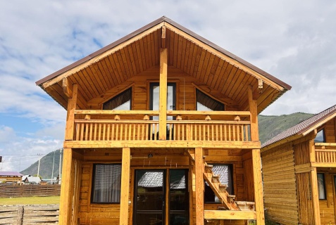 Акташ: Турбаза Аура Алтая