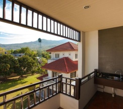 Студия с видом на сад в Sang Serene House
