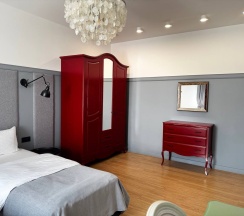 № 402 Семейный номер "Люкс" с раздельными кроватями в разМалевиch