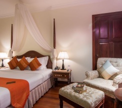 Семейный номер Deluxe с 2 комнатами с балконом в Angkor Palace Resort & Spa