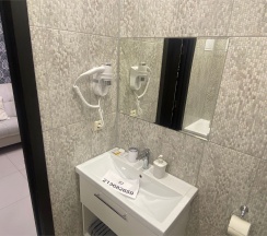 Люкс 1+1 в Mojo hotel
