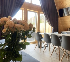 A-frame house в Природа