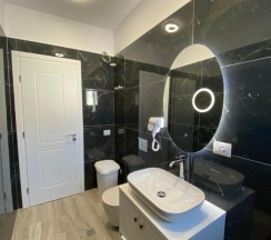 Люкс Deluxe в Hotel Erioni
