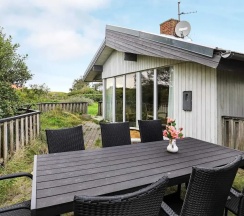 Коттедж в 9 Person Holiday Home in Hvide Sande