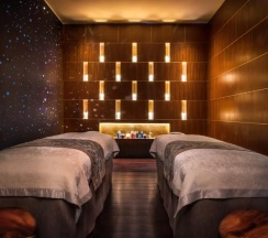 Резиденция с 7 комнатами с видом на море в Anantara Layan Phuket Resort