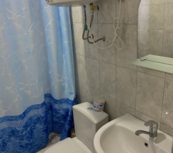 Двухместный номер Standard с балконом и с красивым видом из окна двуспальная кровать в Кипарис