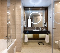 Трехкомнатные апартаменты с одной спальней в Krasnodar Marriott Hotel