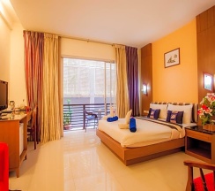 Двухместный номер Superior двуспальная кровать в Kata Blue Sea Resort
