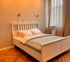 г.Санкт-Петербург ул.Черняховского д.56 в Апартаменты Чей Чемодан