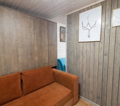Коттедж в Champion House
