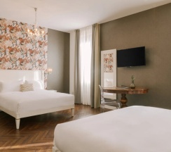 Номер Семейный в Отель IH Hotels Venezia Salute Palace